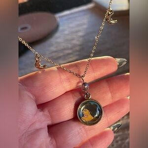 VINTAGE DISNEY AAI HUNCHBACK OF NOTRE DAME ESMERALDA CHARM PENDANT NECKLACE 90’s